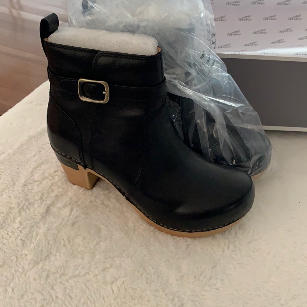 Ankle boots